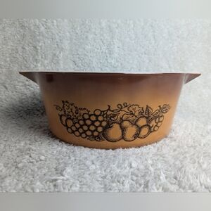 VINTAGE PYREX 2 1/2 L. Made un USA Trade mark